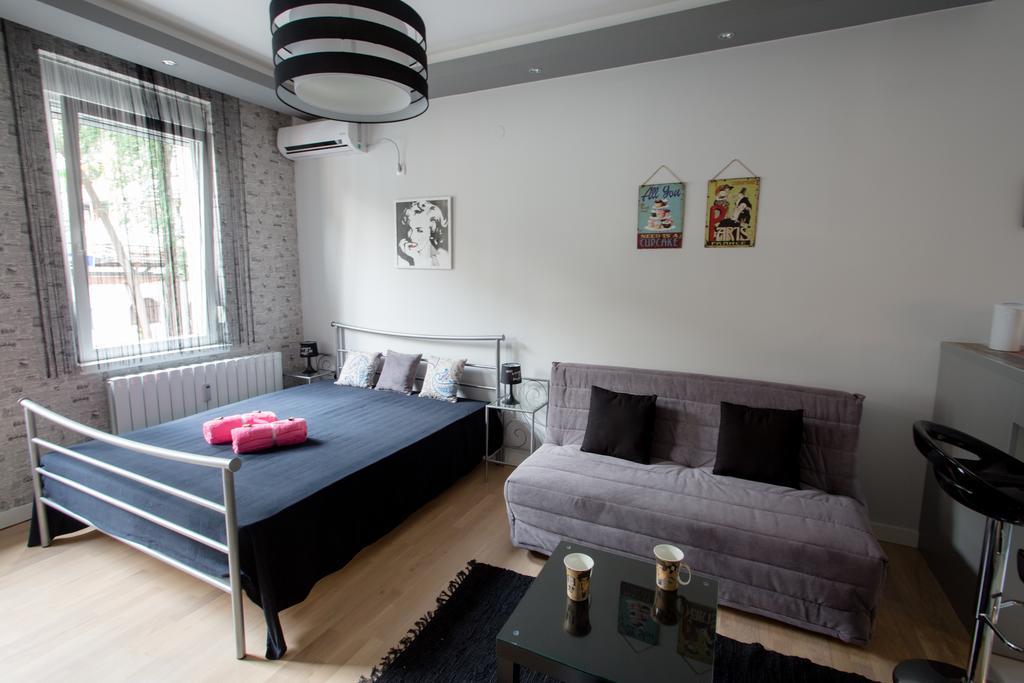 Lea Apartment Belgrado Exterior foto